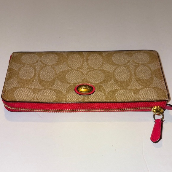 Coach Beige and Pink Women's Wallet - Picture 10 of 11